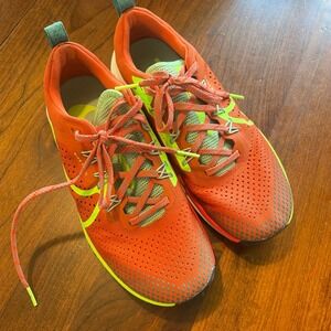 Nike‎ Women's React Pegasus Trail 4 - Orange. Size 8.5